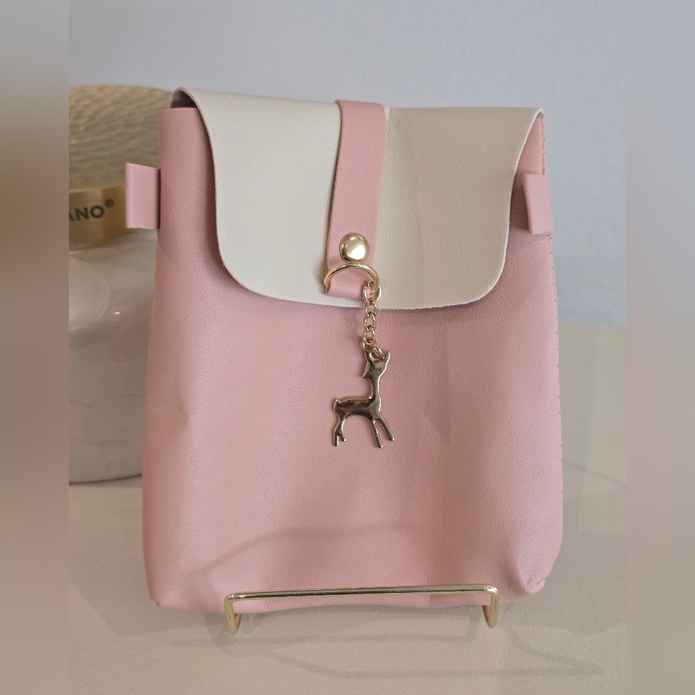 Women Shoulder Bag Fashionable Deer Decoration with Strap - Picture 2 of 5